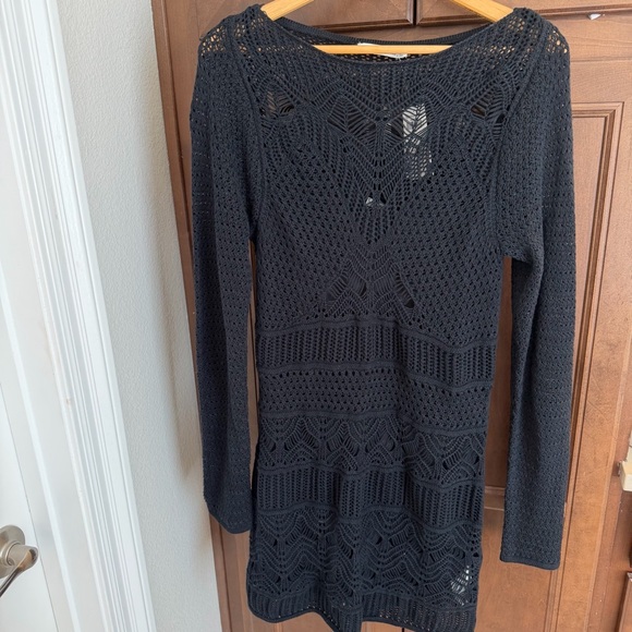 Abercrombie & Fitch Elegant Black Knit Dress - Picture 2 of 5